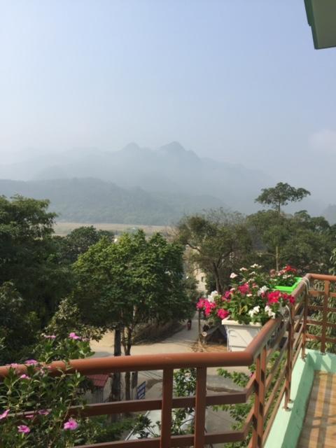 Mai Chau Mountains Vandrarhem Exteriör bild